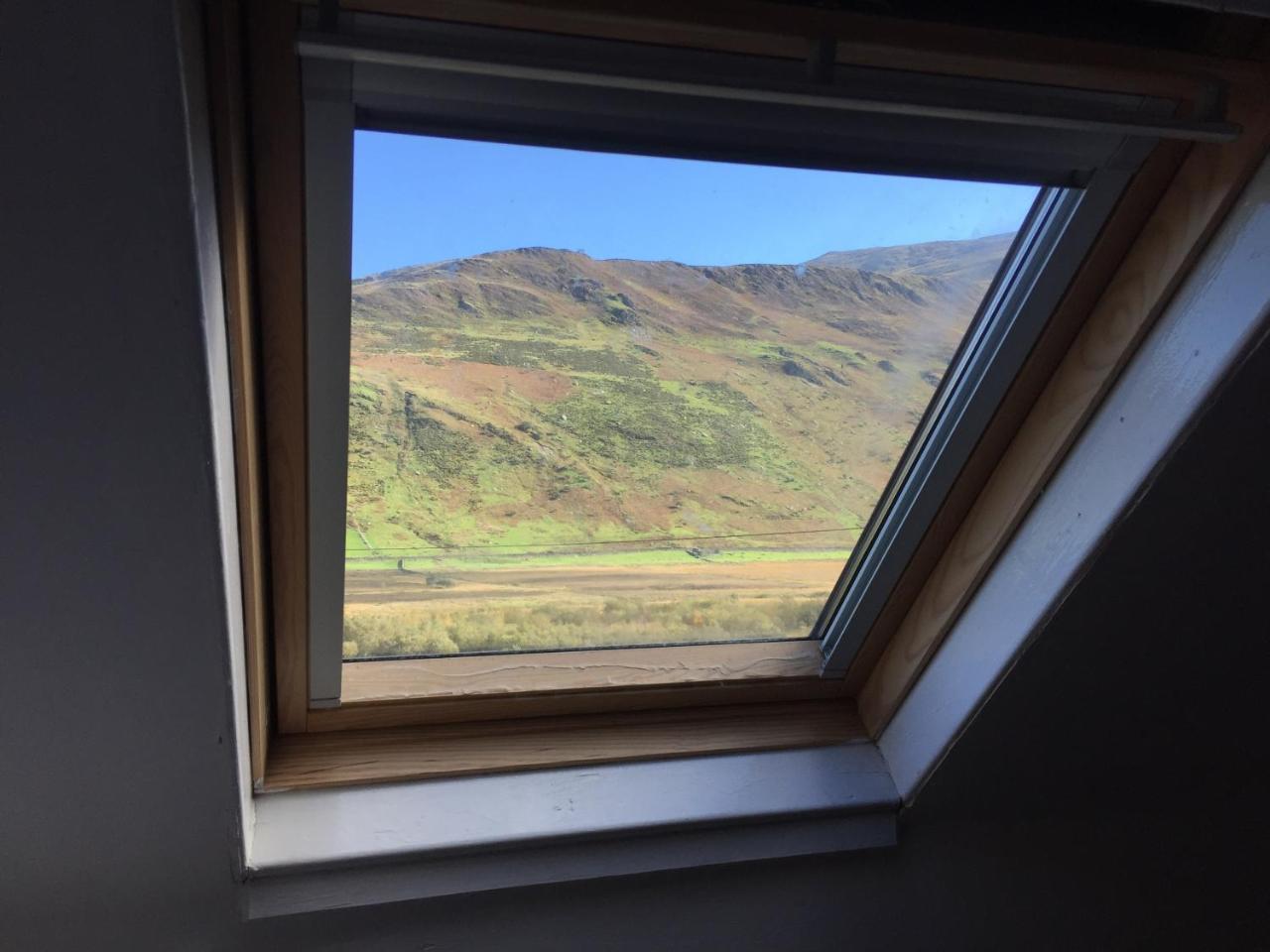 Snowdonia Mountain Hostel Bethesda Exterior photo