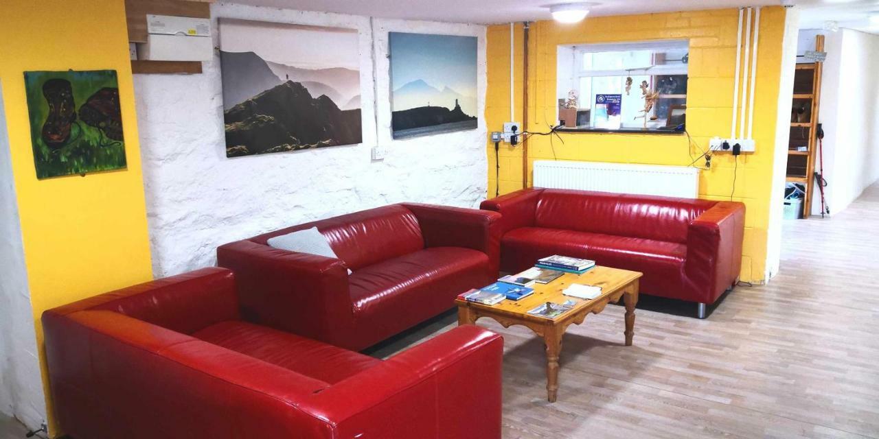 Snowdonia Mountain Hostel Bethesda Exterior photo